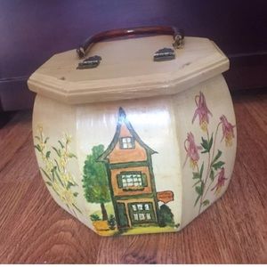 Vintage Wooden Box / Handbag